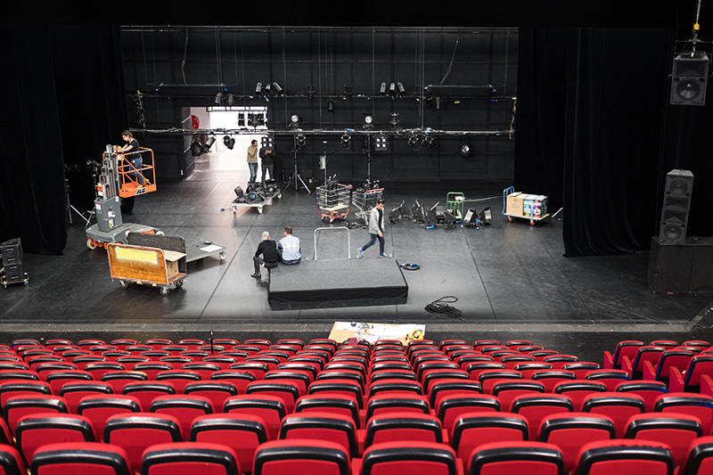 Grande salle de spectacle du Centre Georges Pompidou. 