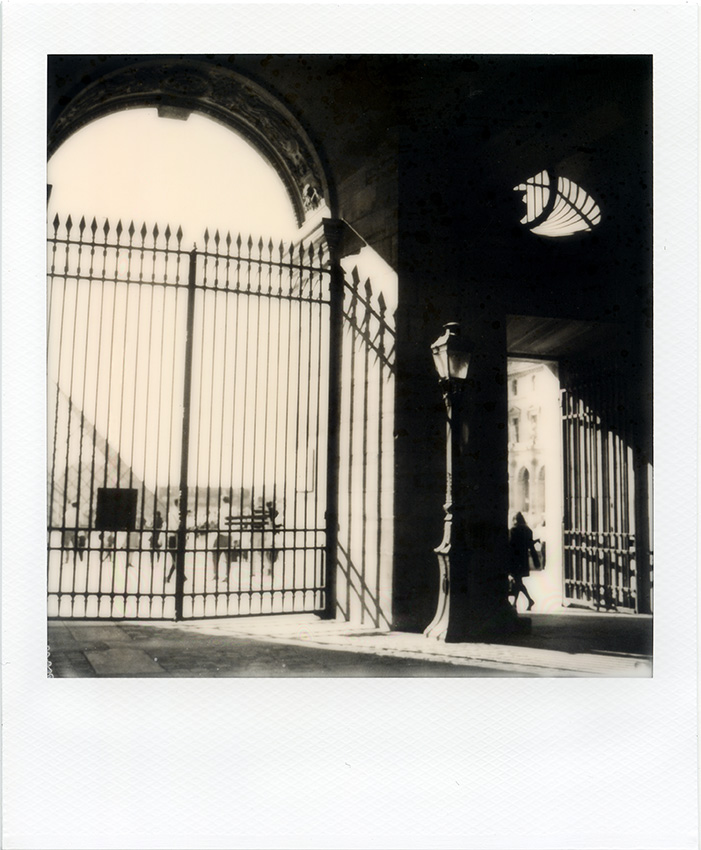 HL_VMERLE_Polaroid_Paris-21