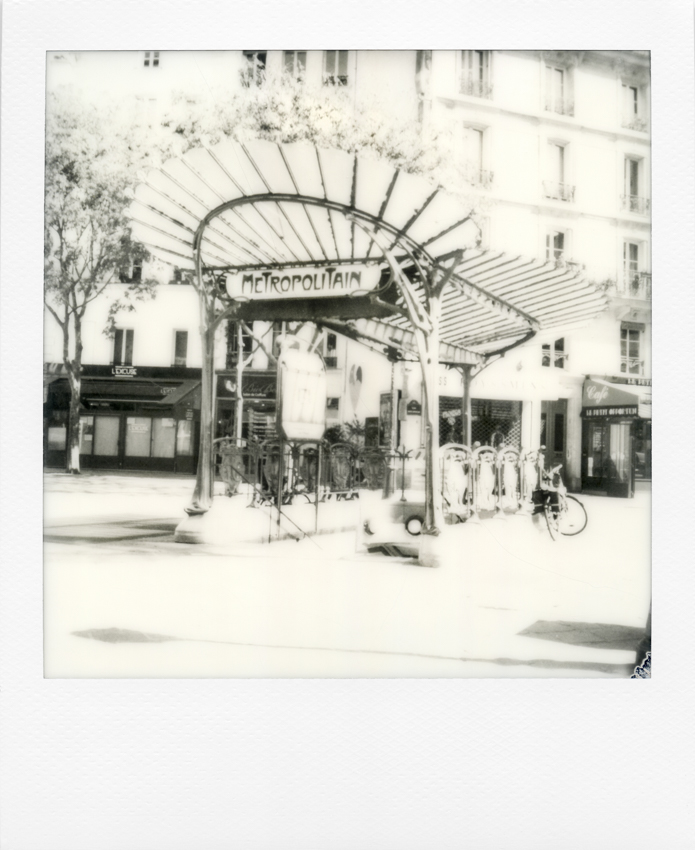 Black and white Polaroid of Paris. Art nouveau style metro entrance, place Saint Opportune. Paris, 11 May 2021. Photo by Virginie Merle / Hans Lucas.
Entree de metro style Art nouveau, place Saint Opportune. Paris le 11 Mai 2021. Photo de Virginie Merle / Hans Lucas.