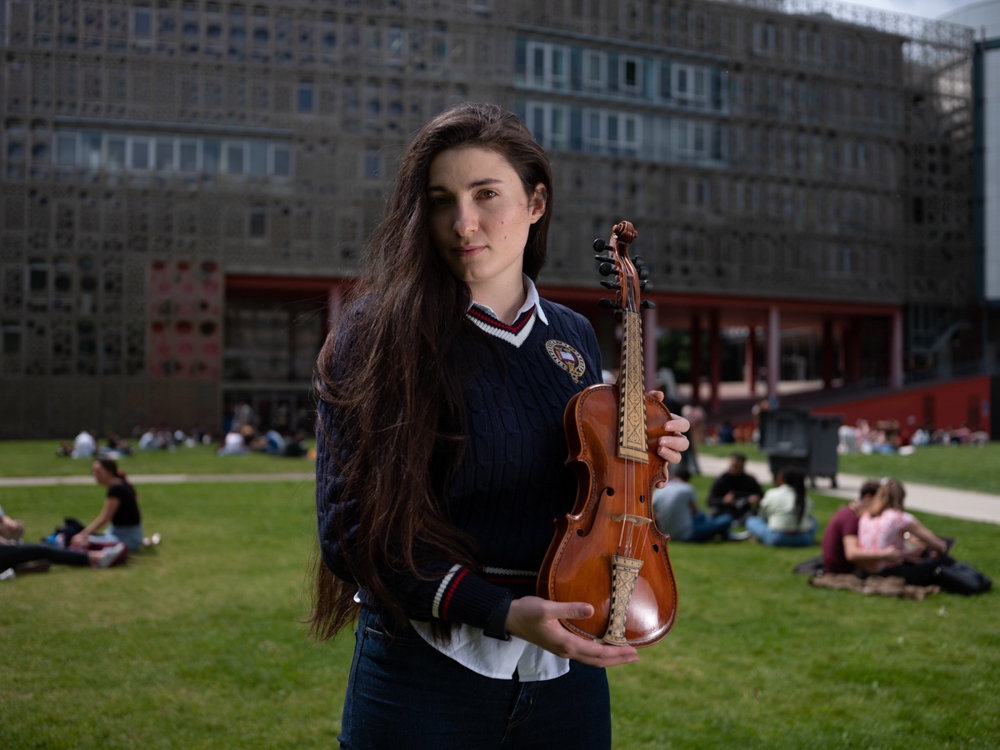 Louise CONDI Les instruments à cordes « sympathiques » ?